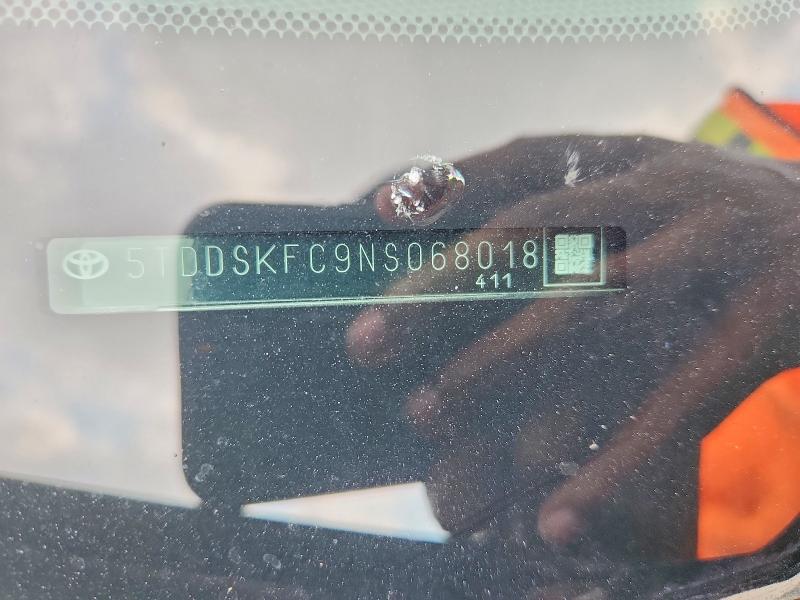 64945796 :رقم المزاد ، 5TDDSKFC9NS068018 vin ، 2022 Toyota Sienna مزاد بيع