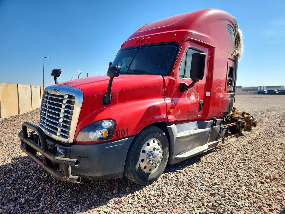 Продажа на аукционе авто 2018 Freightliner Cascadia 125, vin: 3AKJGLDR8JSJE9338, номер лота: 65360756