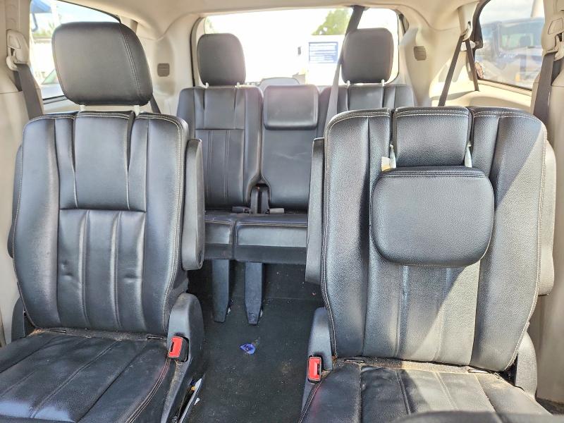 2015 Chrysler Town & Country მანქანა იყიდება აუქციონზე, vin: 2C4RC1BG5FR637737, აუქციონის ნომერი: 66265166