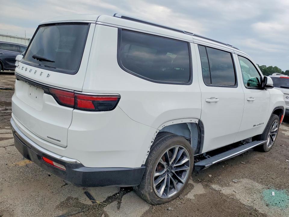 63623106 :رقم المزاد ، 1C4SJVDT9NS104862 vin ، 2022 Jeep Wagoneer مزاد بيع