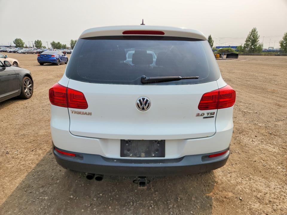 2014 Volkswagen Tiguan მანქანა იყიდება აუქციონზე, vin: WVGJV3AX4EW558565, აუქციონის ნომერი: 64489686