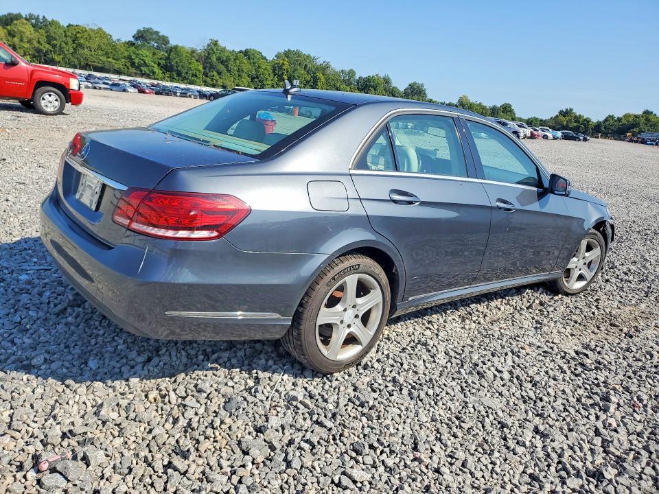 2014 Mercedes-benz E მანქანა იყიდება აუქციონზე, vin: WDDHF5KB8EA963684, აუქციონის ნომერი: 64804416