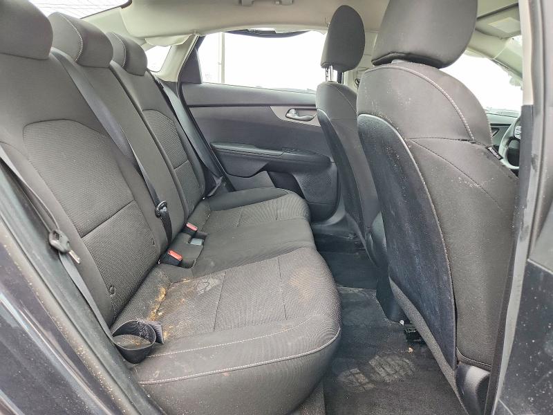 2019 Kia Forte მანქანა იყიდება აუქციონზე, vin: 3KPF24AD3KE037129, აუქციონის ნომერი: 65606716