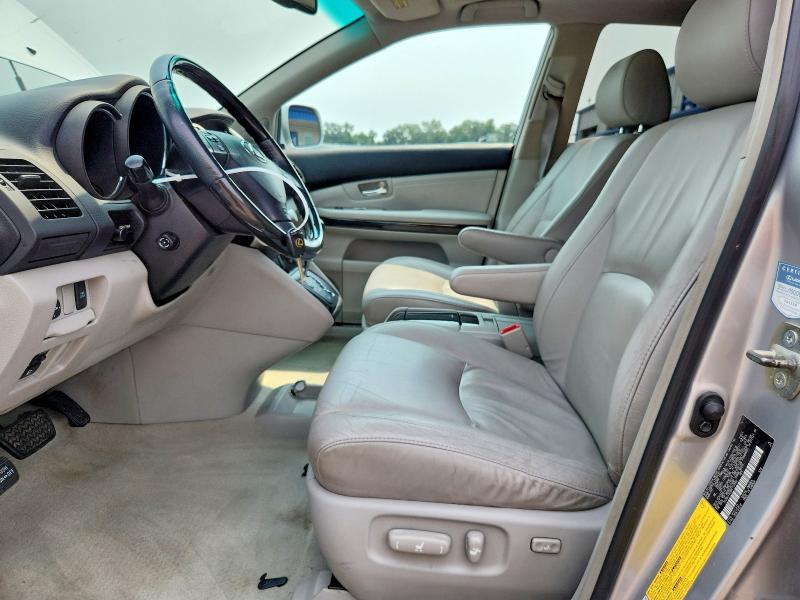 64772216 :رقم المزاد ، 2T2HK31U99C117686 vin ، 2009 Lexus Rx مزاد بيع