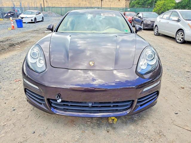 64125116 :رقم المزاد ، WP0AD2A7XEL044559 vin ، 2014 Porsche Panamera مزاد بيع