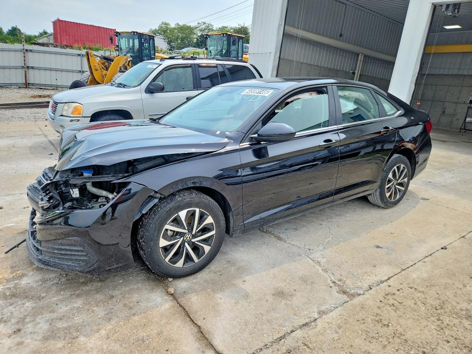 64599146 :رقم المزاد ، 3VW5M7BUXRM047773 vin ، 2024 Volkswagen Jetta مزاد بيع