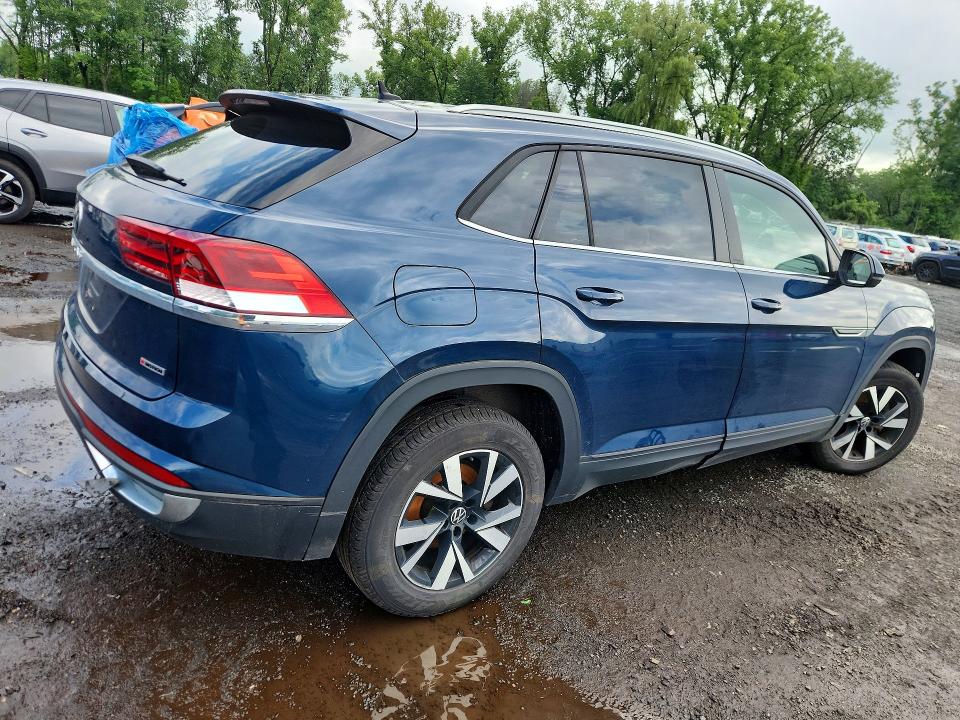 Продажа на аукционе авто 2022 Volkswagen Atlas Cross Sport, vin: 1V2LC2CA1NC216481, номер лота: 63203566