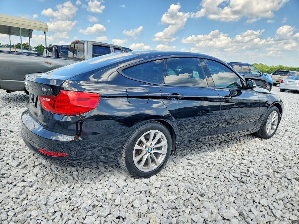 65489836 :رقم المزاد ، WBA8Z5C53FD672162 vin ، 2015 Bmw 328 مزاد بيع