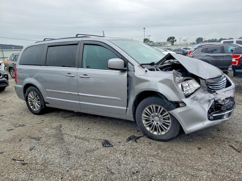 64722016 :رقم المزاد ، 2C4RC1CG3DR574939 vin ، 2013 Chrysler Town & Country مزاد بيع