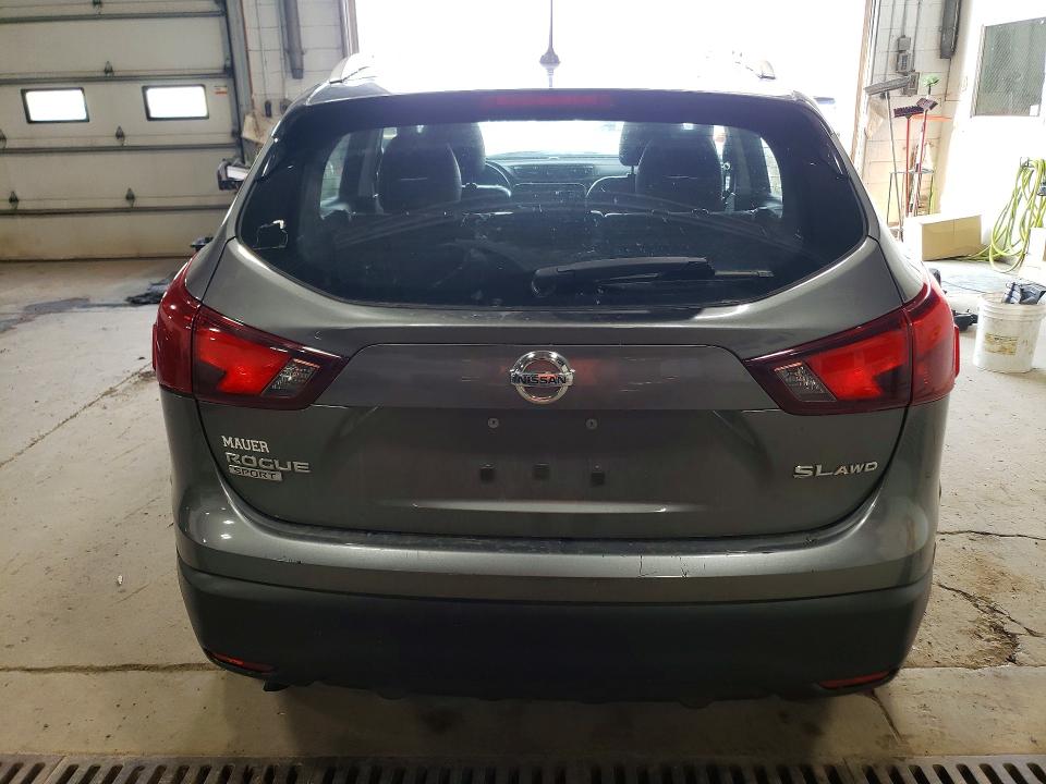 Auction sale of the 2017 Nissan Rogue Sport, vin: JN1BJ1CR1HW136235, lot number: 63834246