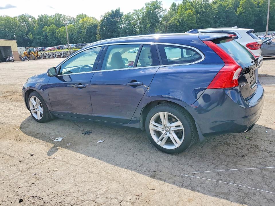 65322606 :رقم المزاد ، YV1612SC0F1189076 vin ، 2015 Volvo V60 مزاد بيع