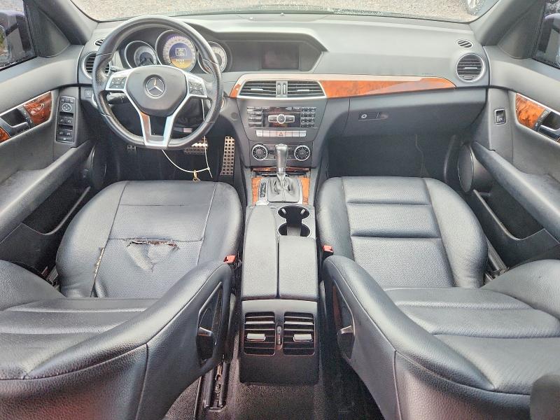 65559496 :رقم المزاد ، WDDGF8BB5CA683327 vin ، 2012 Mercedes-benz C مزاد بيع