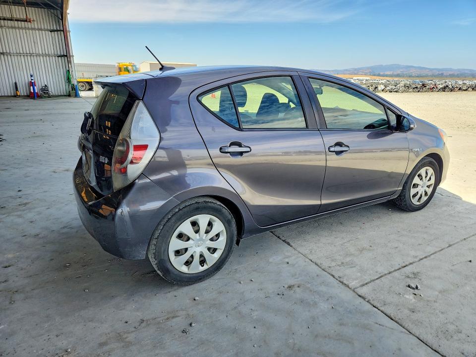 Продаж на аукціоні авто 2013 Toyota Prius C, vin: JTDKDTB36D1032537, номер лоту: 65005116