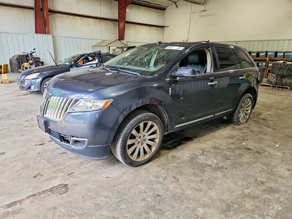 64798136 :رقم المزاد ، 2LMDJ8JK2DBL30482 vin ، 2013 Lincoln Mkx مزاد بيع