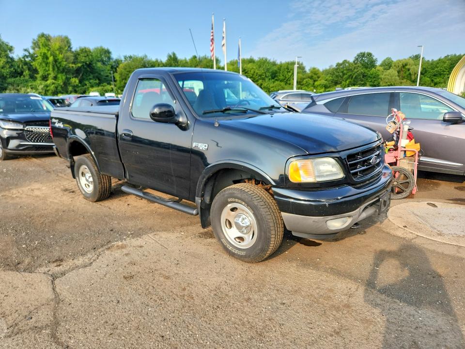 63855076 :رقم المزاد ، 1FTRF182X2NA47575 vin ، 2002 Ford F150 مزاد بيع