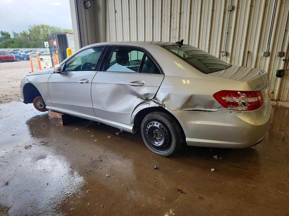 62762446 :رقم المزاد ، WDDHF9AB7BA303852 vin ، 2011 Mercedes-benz E مزاد بيع