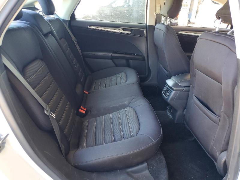 Auction sale of the 2016 Ford Fusion, vin: 1FA6P0H78G5135561, lot number: 64114786