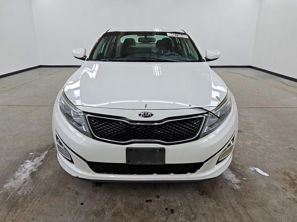 66275646 :رقم المزاد ، 5XXGM4A74FG376813 vin ، 2015 Kia Optima مزاد بيع