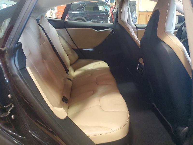 Продажа на аукционе авто 2013 Tesla Model S, vin: 5YJSA1CN0DFP22336, номер лота: 61722926