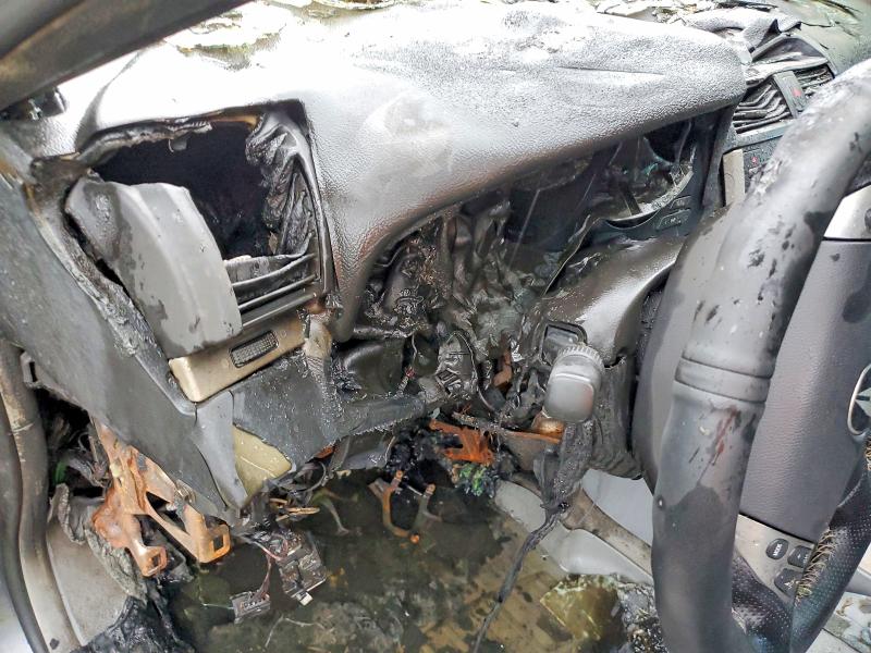 63709216 :رقم المزاد ، N0V1N63709216 vin ، 2004 Acura Tl مزاد بيع