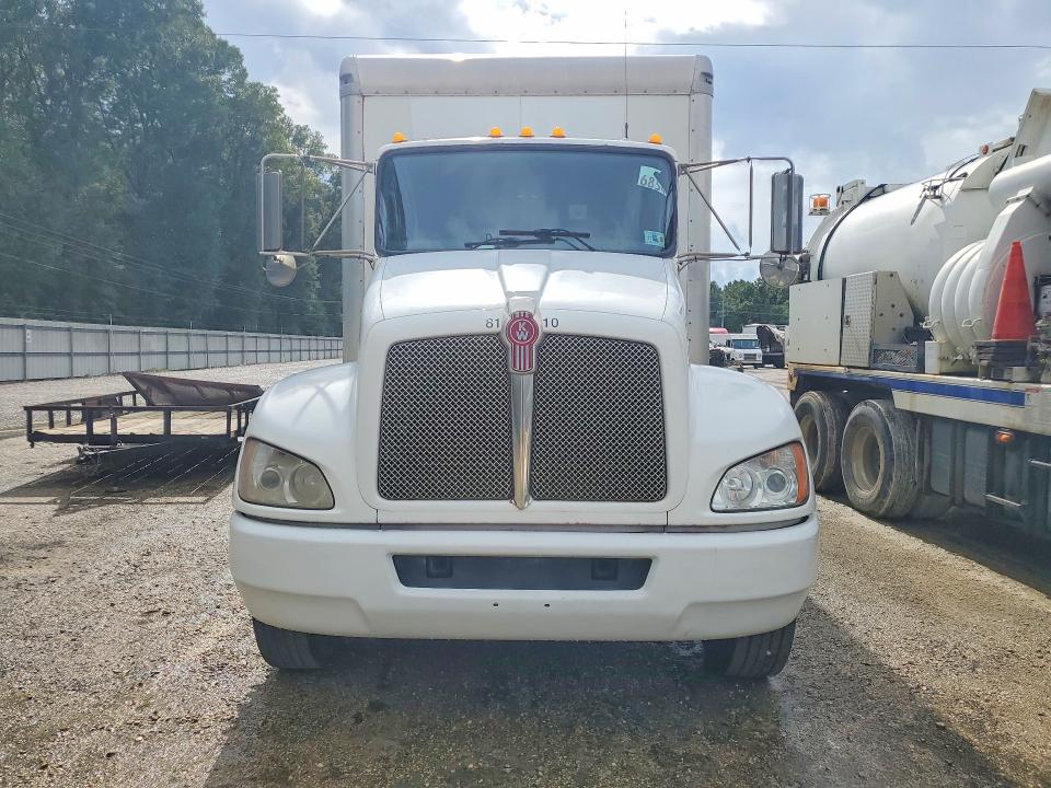 Продажа на аукционе авто 2015 Kenworth T300, vin: 2NKHHM6X1FM434722, номер лота: 62274246