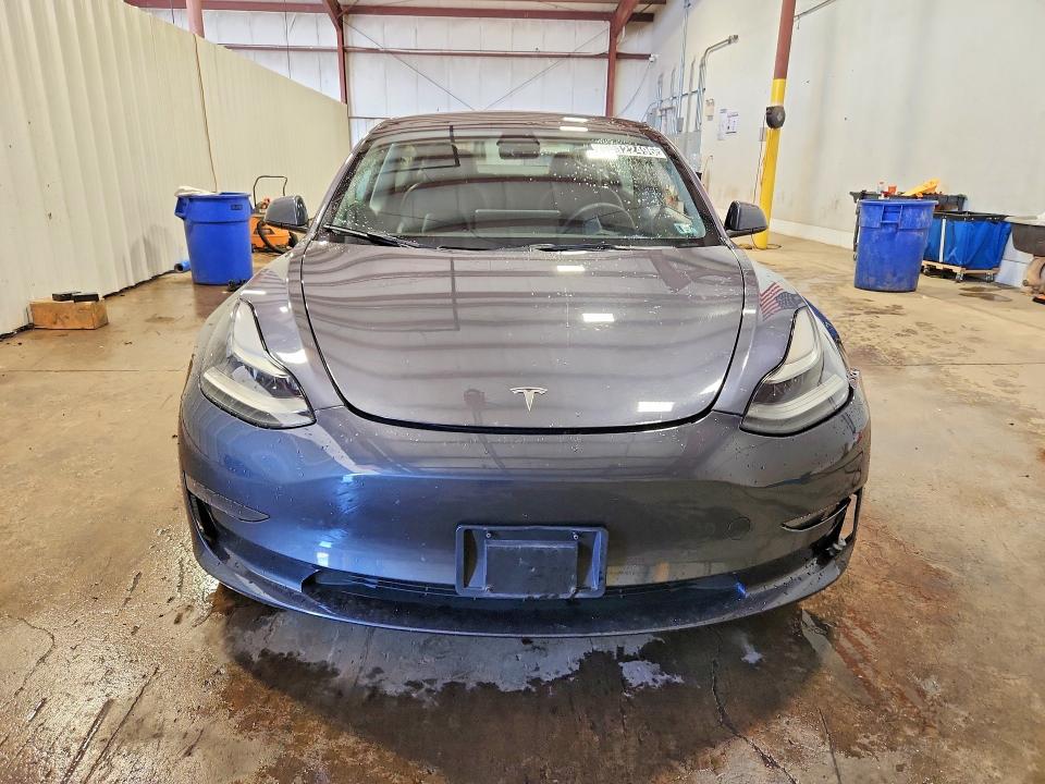 Продаж на аукціоні авто 2023 Tesla Model 3, vin: 5YJ3E1EA6PF438359, номер лоту: 64122496