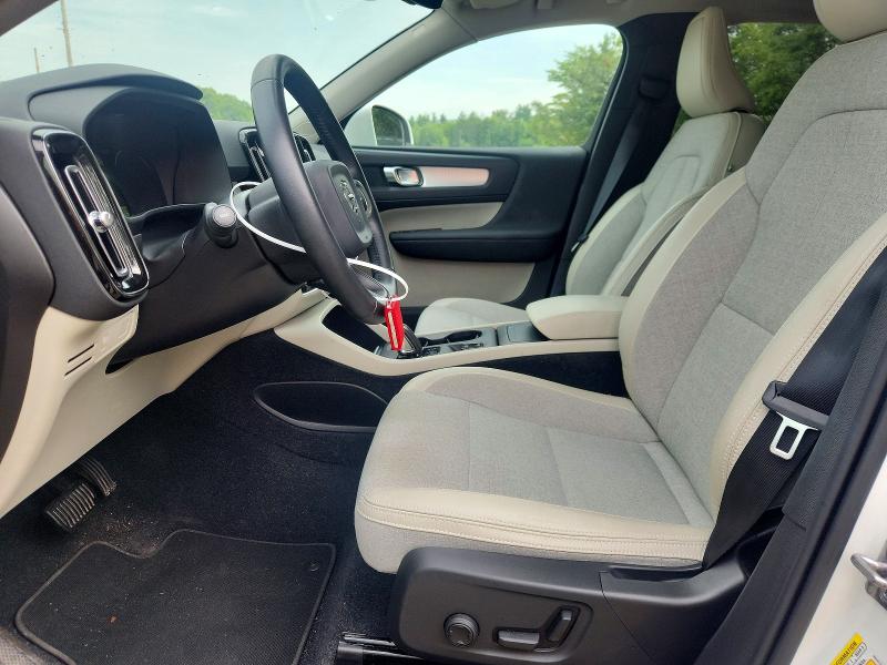 66931096 :رقم المزاد ، YV4162UK6L2223076 vin ، 2020 Volvo Xc40 مزاد بيع