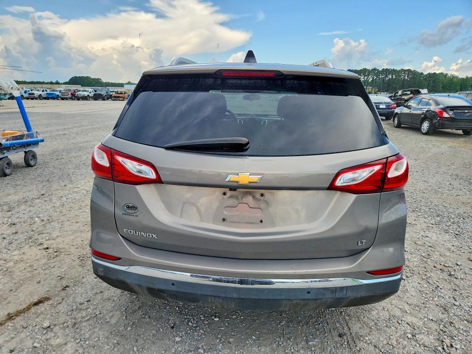 2018 Chevrolet Equinox მანქანა იყიდება აუქციონზე, vin: 3GNAXJEV4JS561555, აუქციონის ნომერი: 64368096