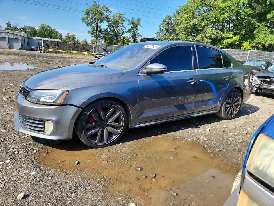 Продаж на аукціоні авто 2013 Volkswagen Jetta, vin: 3VW467AJ4DM264063, номер лоту: 65272656