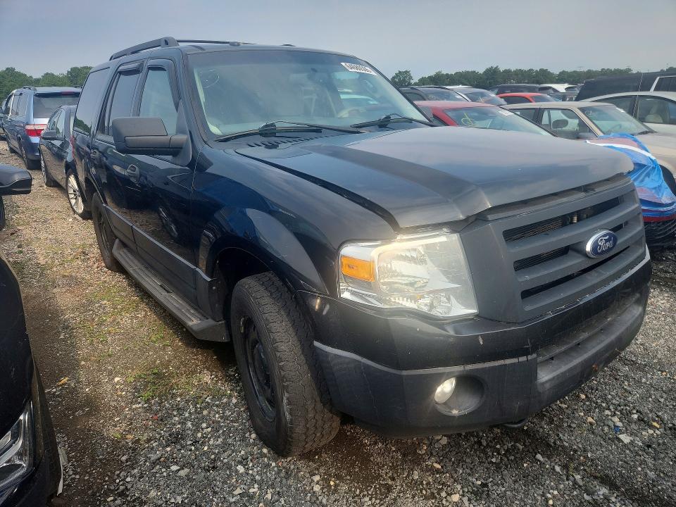 64680506 :رقم المزاد ، 1FMJU1G56EEF26901 vin ، 2014 Ford Expedition مزاد بيع