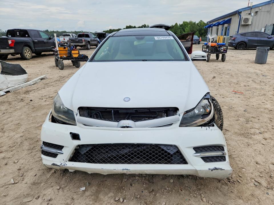66749476 :رقم المزاد ، WDDGJ4HB9DF979955 vin ، 2013 Mercedes-benz C مزاد بيع