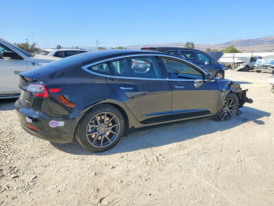 Aukcja sprzedaży 2018 Tesla Model 3, vin: 5YJ3E1EB6JF144184, numer aukcji: 63743106