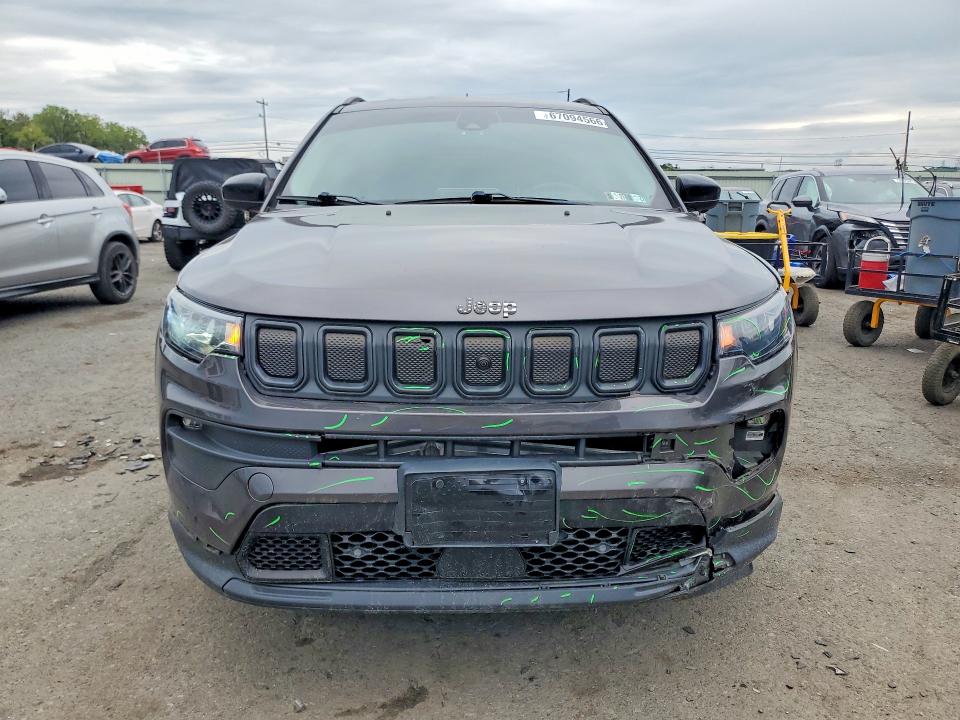 67094566 :رقم المزاد ، 3C4NJDBB7NT102043 vin ، 2022 Jeep Compass مزاد بيع