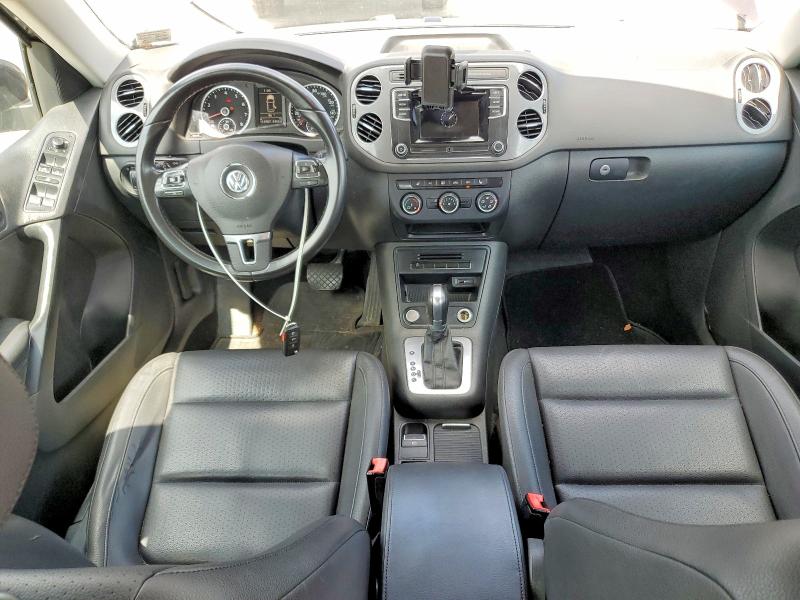 2016 Volkswagen Tiguan მანქანა იყიდება აუქციონზე, vin: WVGAV7AXXGW514760, აუქციონის ნომერი: 65495676