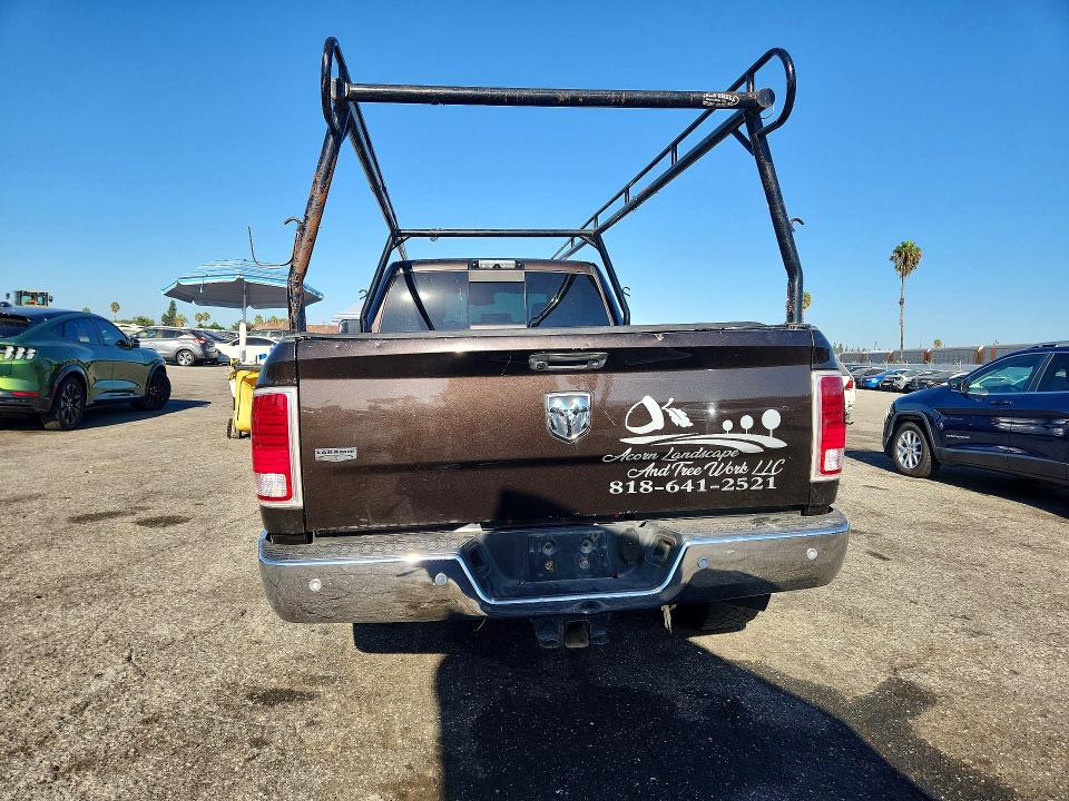 66610556 :رقم المزاد ، 3C6UR4KL8HG577993 vin ، 2017 Ram 2500 مزاد بيع