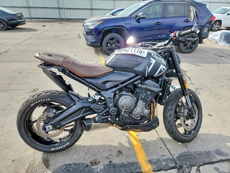 66421116 :رقم المزاد ، SMTL10UL1RTBM7619 vin ، 2024 Triumph Motorcycle Trident 660 مزاد بيع