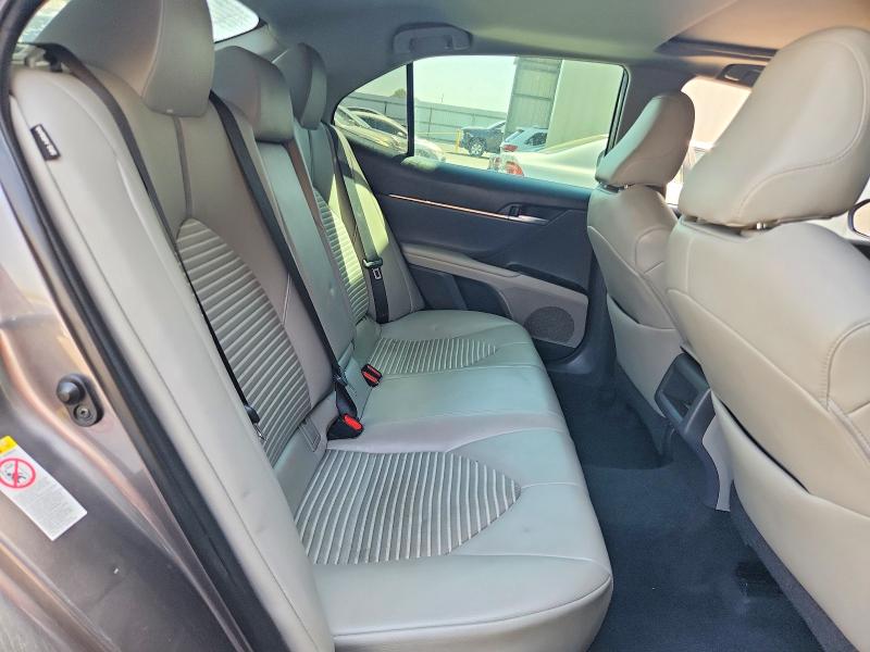 2018 Toyota Camry მანქანა იყიდება აუქციონზე, vin: 4T1B11HK2JU020970, აუქციონის ნომერი: 66786766