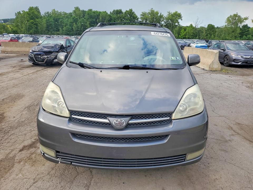 2004 Toyota Sienna მანქანა იყიდება აუქციონზე, vin: 5TDZA22C94S121040, აუქციონის ნომერი: 64276476