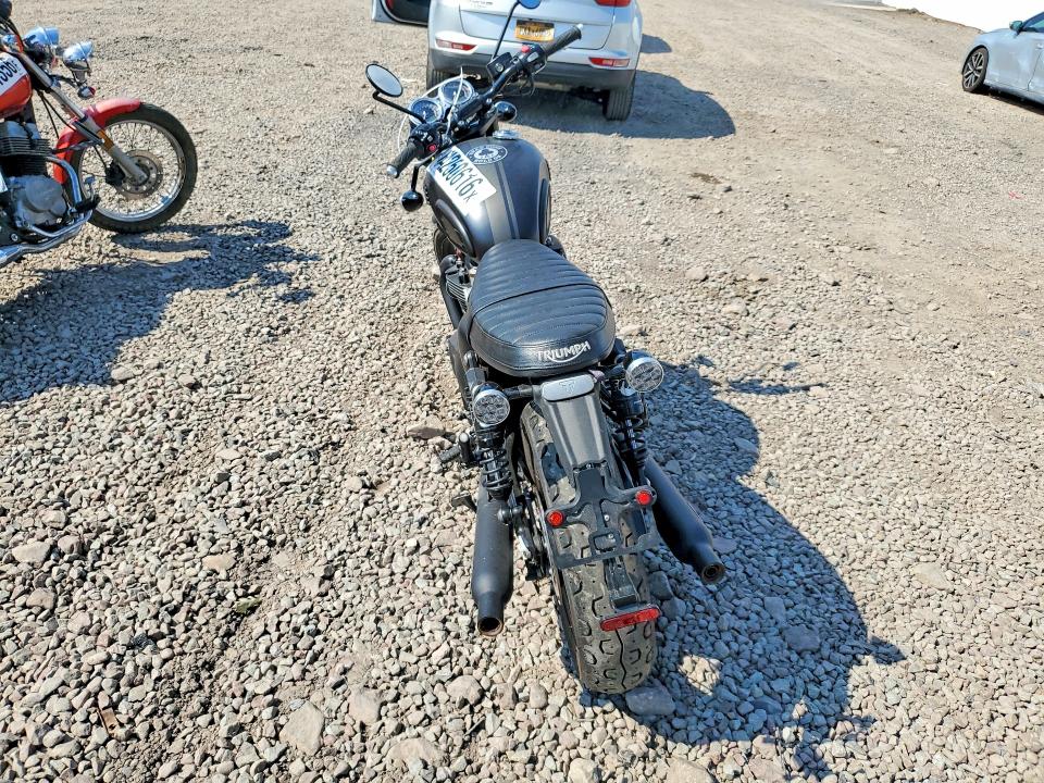 2020 Triumph Motorcycle Bonneville მანქანა იყიდება აუქციონზე, vin: SMTD40HLXLT957339, აუქციონის ნომერი: 64250616