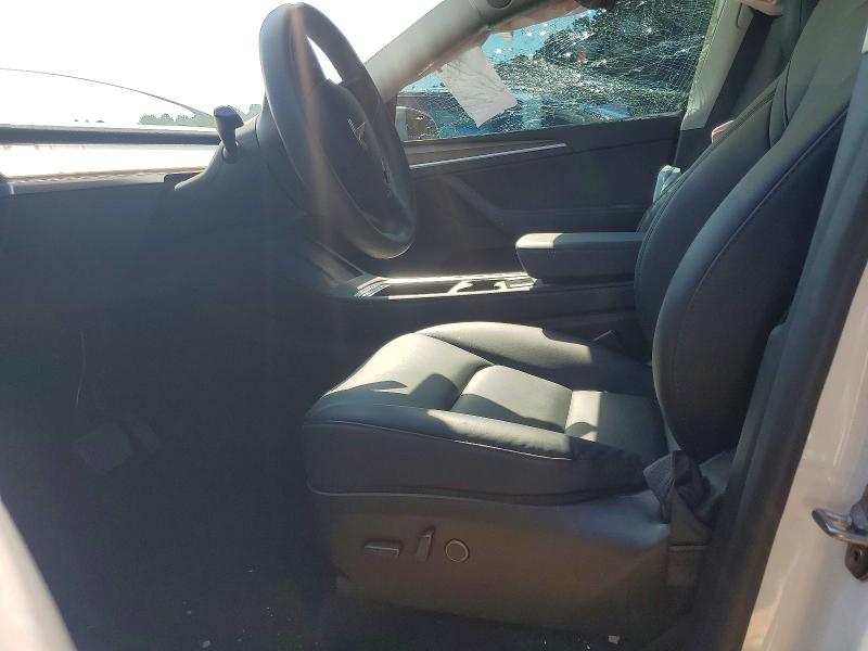 65716556 :رقم المزاد ، 7SAYGDED8PF934942 vin ، 2023 Tesla Model Y مزاد بيع