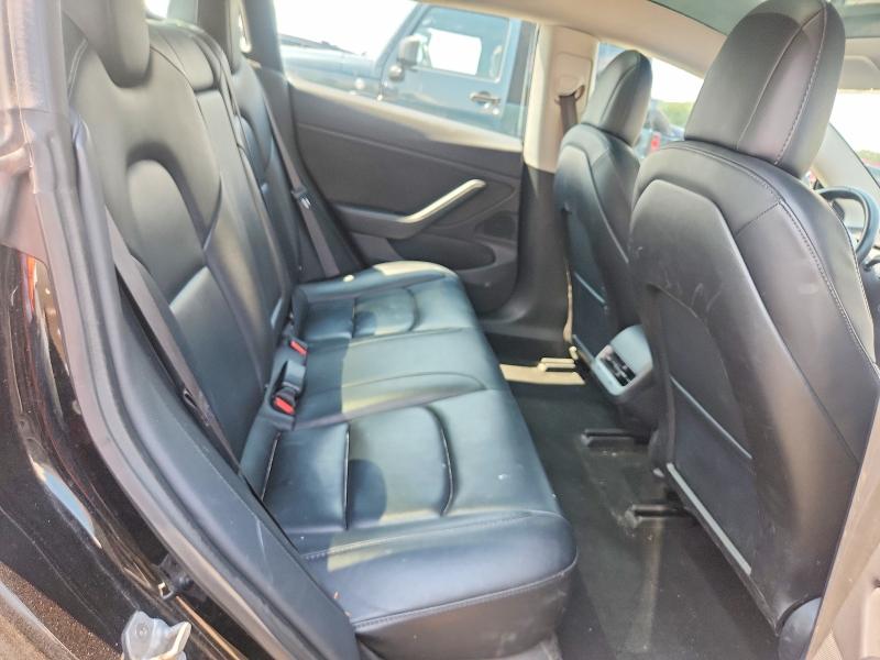 Продажа на аукционе авто 2018 Tesla Model 3, vin: 5YJ3E1EA1JF075895, номер лота: 64247016