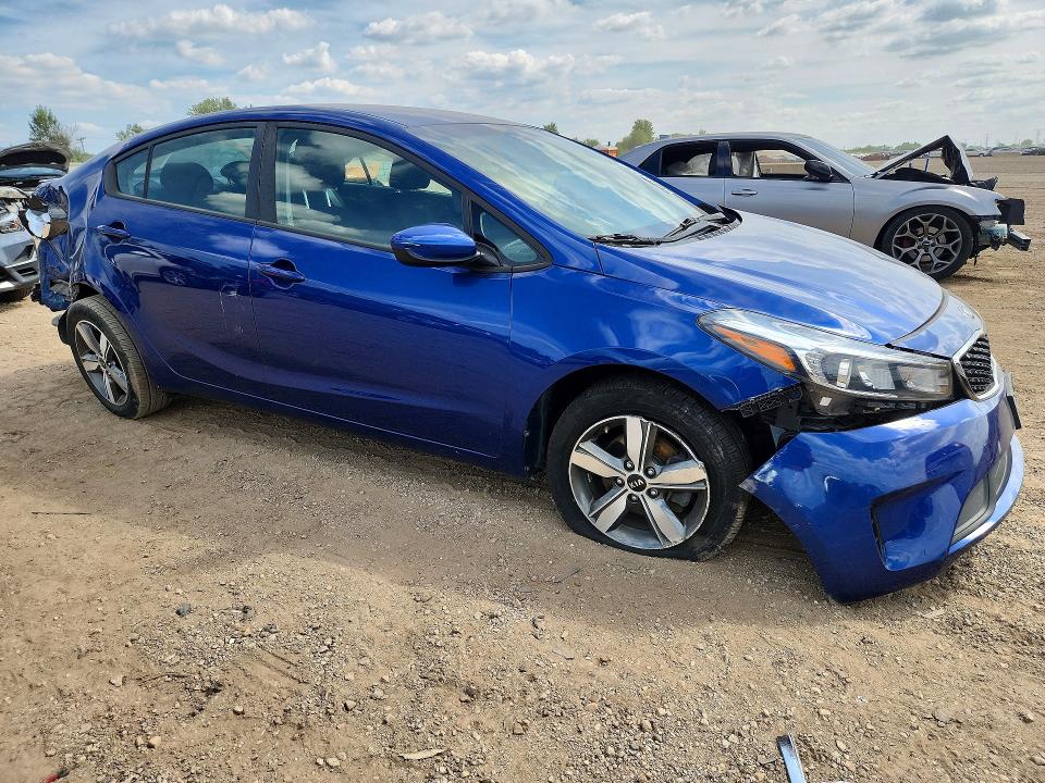 66311536 :رقم المزاد ، 3KPFL4A7XJE213275 vin ، 2018 Kia Forte مزاد بيع