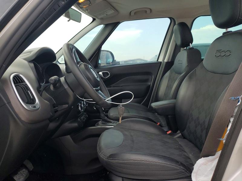 63374086 :رقم المزاد ، ZFBCFAAH4JZ040555 vin ، 2018 Fiat 500l مزاد بيع