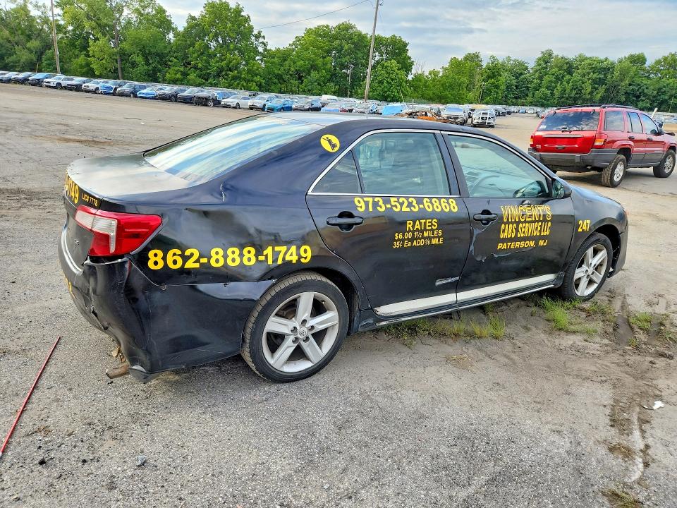 63031266 :رقم المزاد ، 4T1BF1FK6DU284539 vin ، 2013 Toyota Camry مزاد بيع