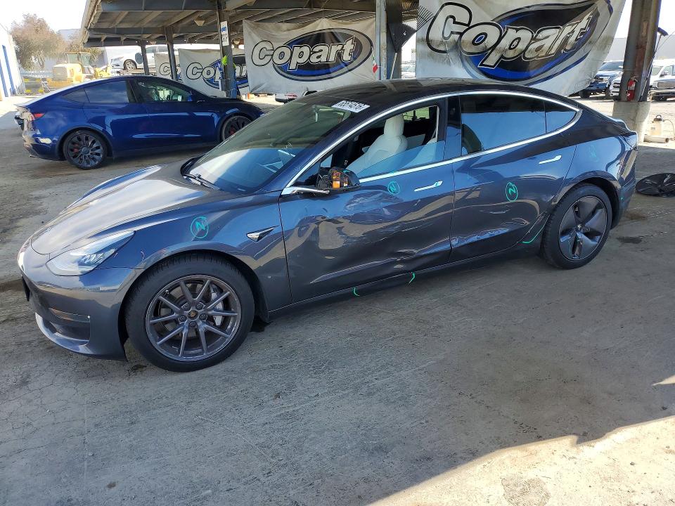 65514516 :رقم المزاد ، 5YJ3E1EBXLF651351 vin ، 2020 Tesla Model 3 مزاد بيع