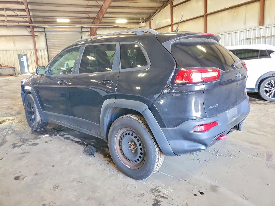 63396756 :رقم المزاد ، 1C4PJMBS4FW647279 vin ، 2015 Jeep Cherokee مزاد بيع