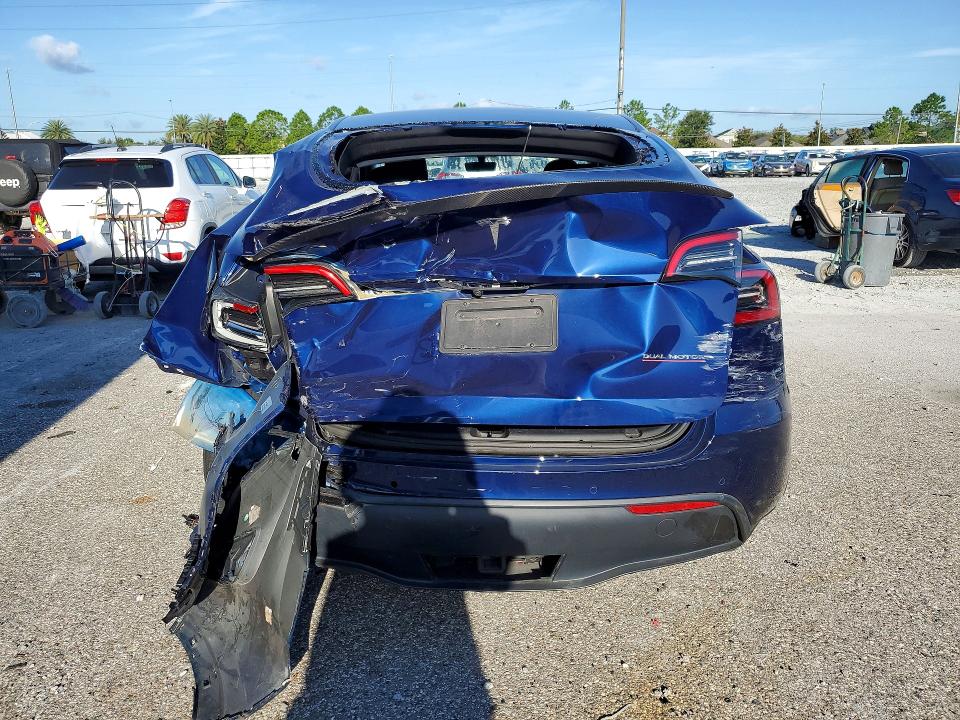 2022 Tesla Model Y მანქანა იყიდება აუქციონზე, vin: 7SAYGDEF7NF516001, აუქციონის ნომერი: 64219866