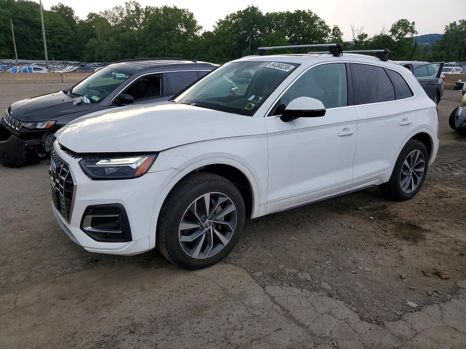 64368236 :رقم المزاد ، WA1AAAFYXM2002184 vin ، 2021 Audi Q5 مزاد بيع