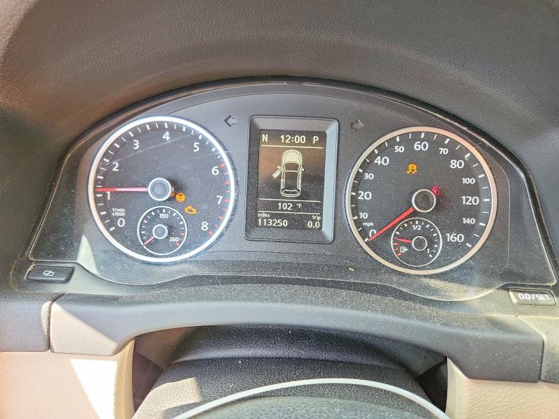 Aukcja sprzedaży 2010 Volkswagen Tiguan, vin: WVGAV7AX1AW525167, numer aukcji: 62897966
