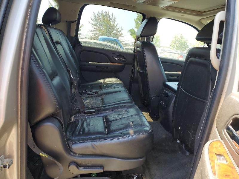63613016 :رقم المزاد ، 3GNFK16357G132986 vin ، 2007 Chevrolet Suburban مزاد بيع